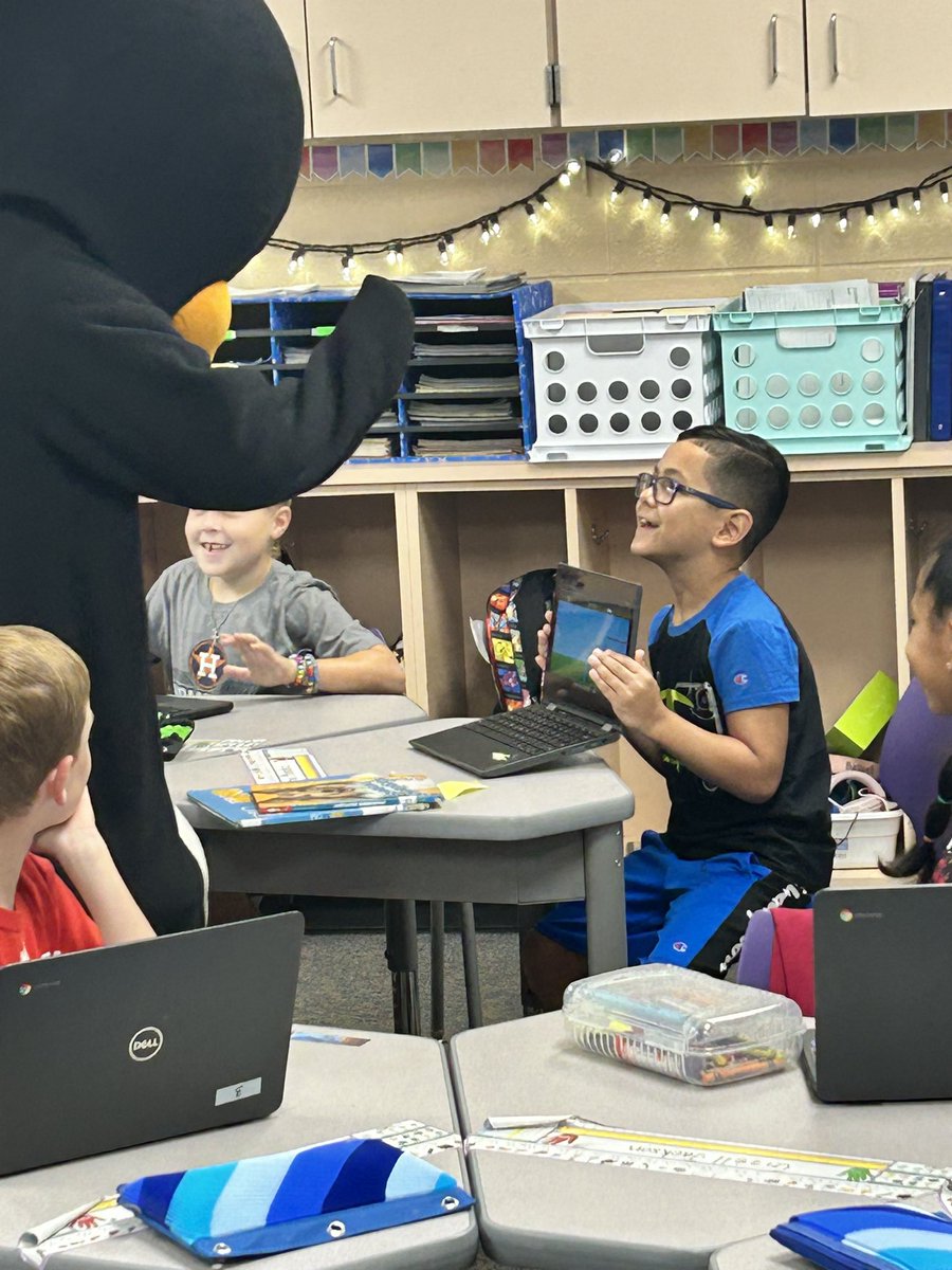 Frontier Elementary tweet media