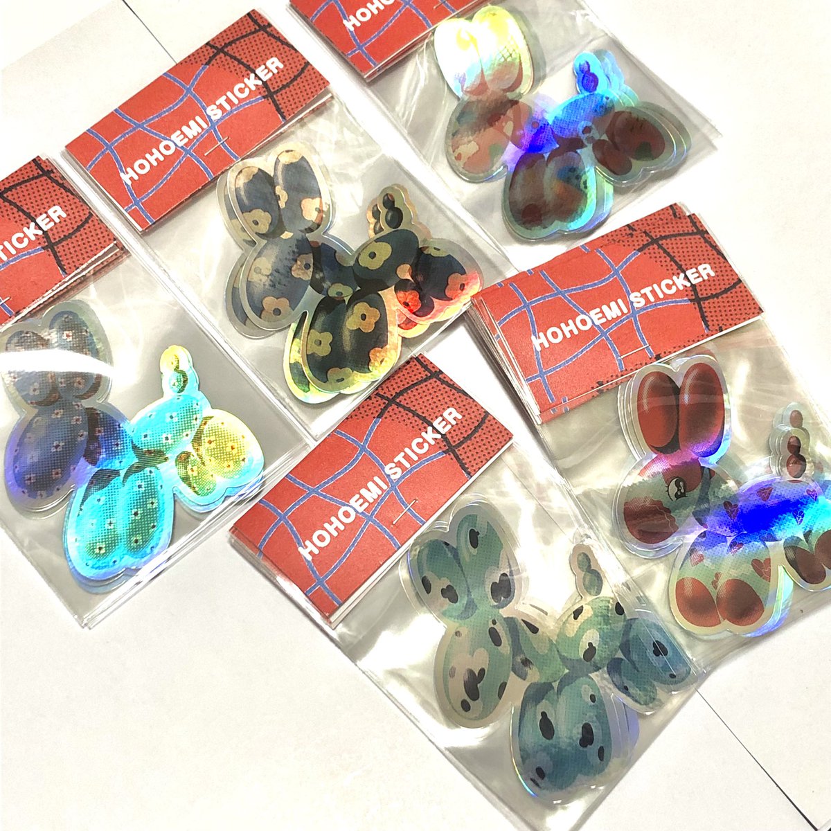 【お知らせ】

藝祭2023アトマに出店します🦢
ステッカーやシルクスクリーンで刷った布ものやポストカード他にも色々…。ぜひ遊びに来てください🙇‍♀️
お店👇
<a href="/naminamishop/">NamiNamiShop</a> 

#藝祭2023
#藝祭2023アートマーケット