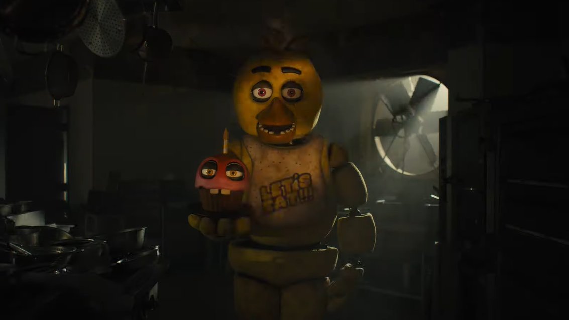 I never thought that the fnaf movie would make me miss practical effects as much as I am feeling right now

(Also look how awesome Chica is)
