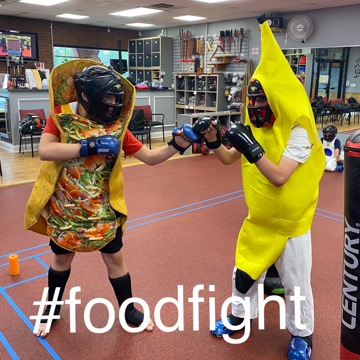 Friendly dojo competitions – pushing each other to new heights! 🏆🤼‍♂️ #DojoCompetition #FriendlyRivalry #ChallengeYourself #FoodFight