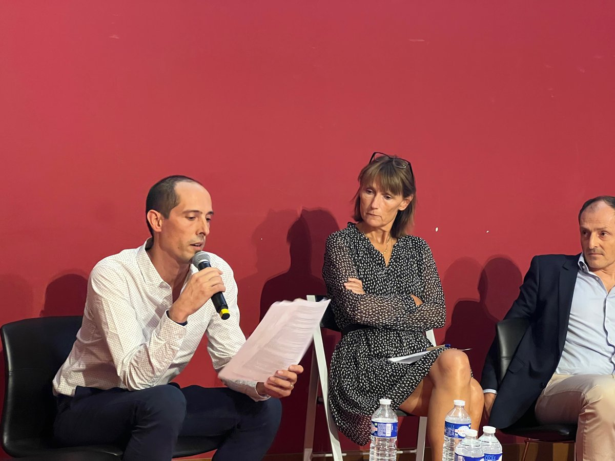 SPS_institut's tweet photo. #colloquesps : Quelles sont les initiatives pour redonner du sens aux professionnels de la santé ?
Chez les libéraux
Témoignage de Sébastien Tessuto @SebTess75, kinésithérapeute, membre de l’@URPS_MK_Oc URPS kinésithérapeute Occitanie https://t.co/IqBrSm1oqe