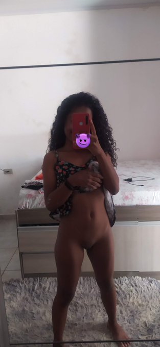 Lorena Dias’s pics and videos