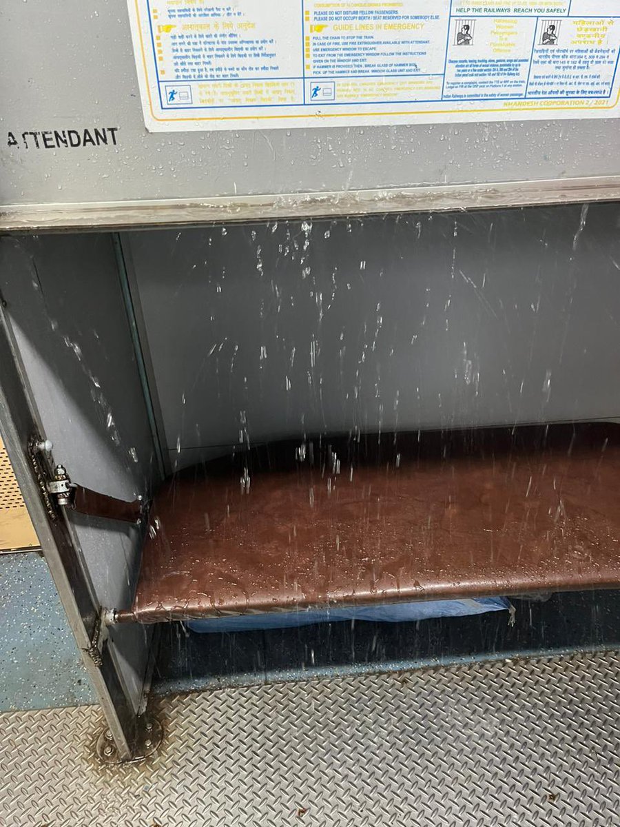 ambarish_mohan's tweet image. A very horrible experience and disheartening to say this that people are suffering on their train journey.
And the most horrible is the negligence of the Railway incharge and the Railway authority. @IRCTCofficial 
#IRCTC #chennaikanyakumaryexpress #class2A #waterlog #rainintrain