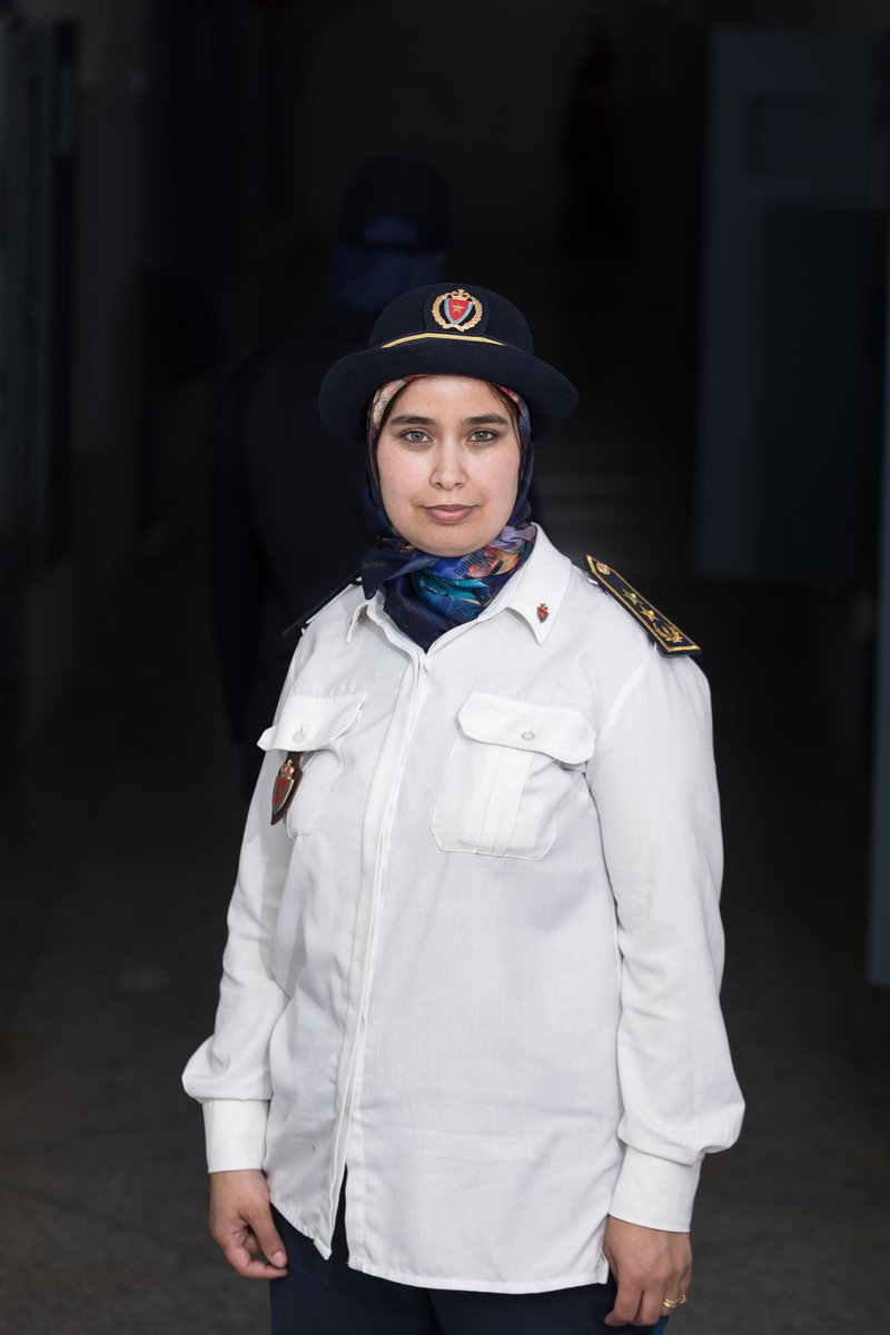 PNUDMaroc's tweet photo. ✨ Découvrez le #témoignage de Nadia, une fonctionnaire de la #DGAPR qui a été formée pour prévenir l’extrémisme violent dans les prisons. Elle a également formé des détenus qui à leur tour ont pu sensibiliser leurs « pairs »💡✨
🔗 https://t.co/yAoJ45DXd3 https://t.co/0Q8zXJdmFV