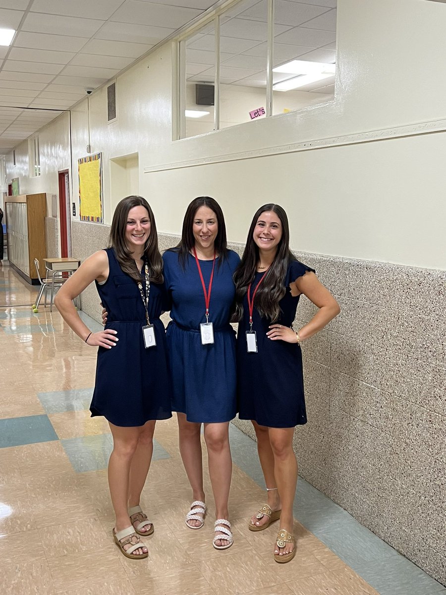 Ms. Sloane tweet media