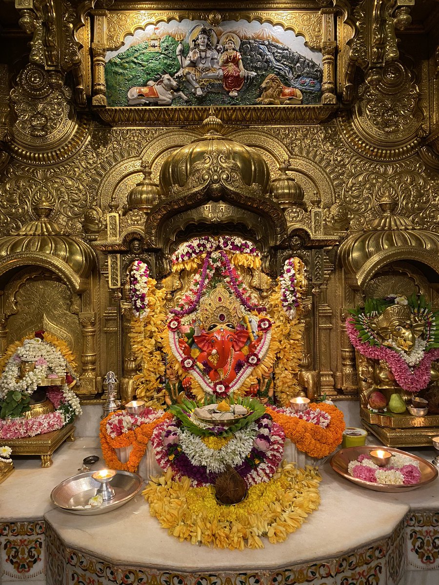 🙏 गणपती  बाप्पा मोरया 🌺मंगलमूर्ती मोरया 🙏३१/०८/२०२३ 
🙏Ganapati Bappa Moraya 🌺 Mangalmurti Moraya  🙏31/08/2023