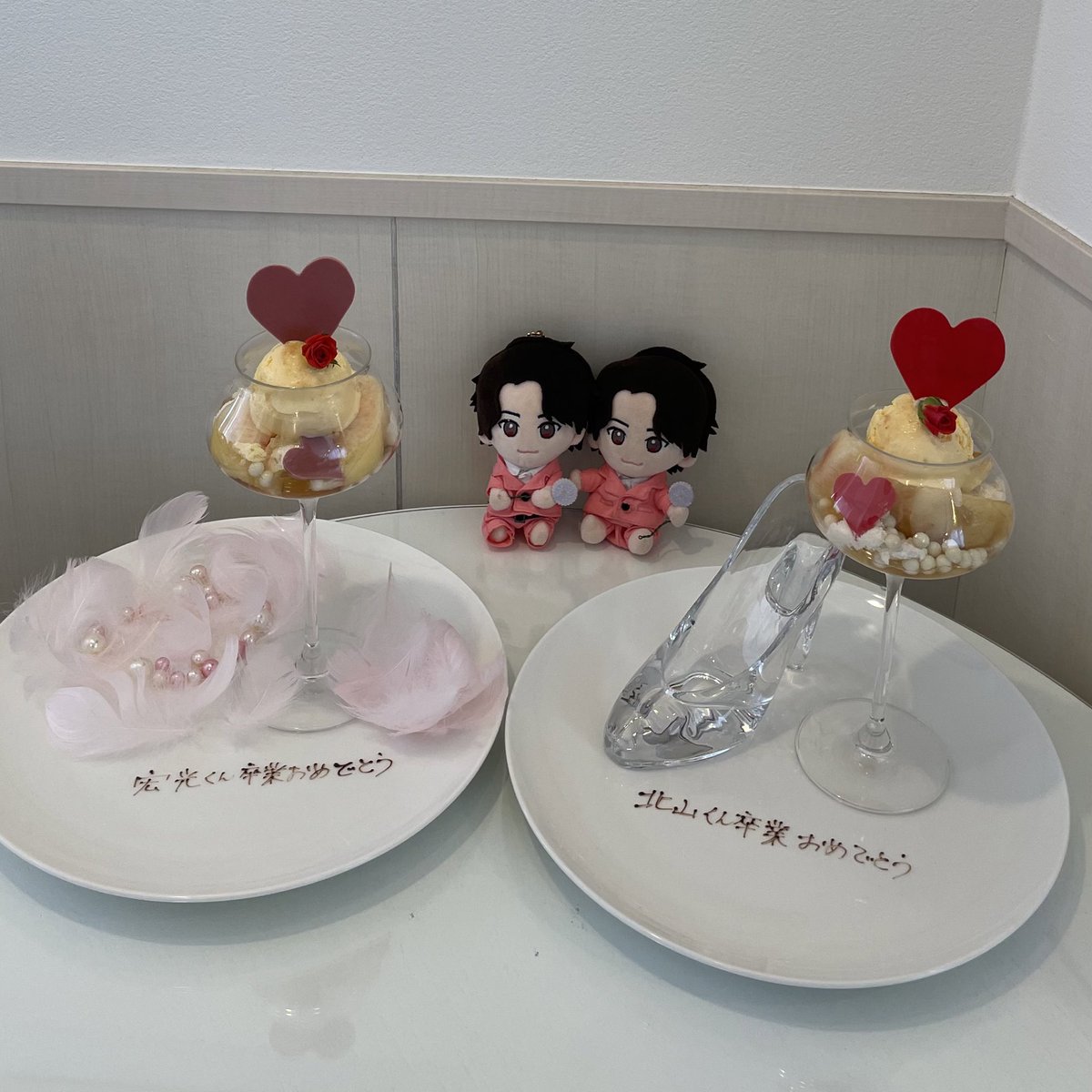 voiceofmiracle_'s tweet photo. この先も変わらずに大好きで大切な人🍒
4年半という短い時間だったけどKis-My-Ft2の北山宏光くんを応援出来た日々は私にとって大きな宝物です。
北山くんの言葉に何度も救われてきたしいつも大きな愛で周りの人を包み込んでくれる優しい人柄が大好きです。
21年間お疲れ様でした。卒業おめでとう。 https://t.co/vyy3yvRhat