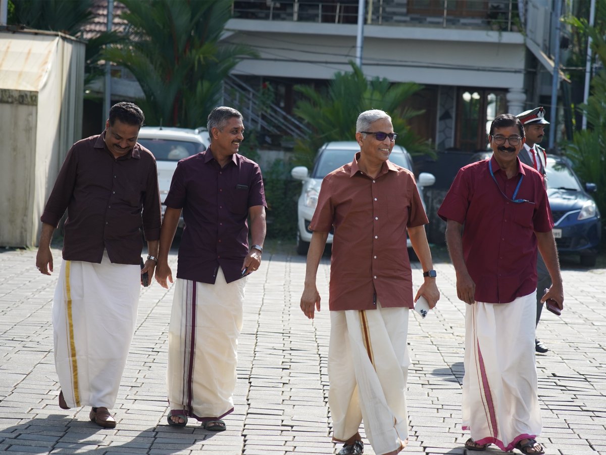 mwtglobalacdemy's tweet image. As the festive spirit envelops us, we stand together in awe. 
Illuminating this special day with joy, honoring traditions that connect us.
Each member&apos;s contribution is a chapter in the story of this remarkable celebration. 
#mwtacademy #FestiveUnity #EmbraceTraditio