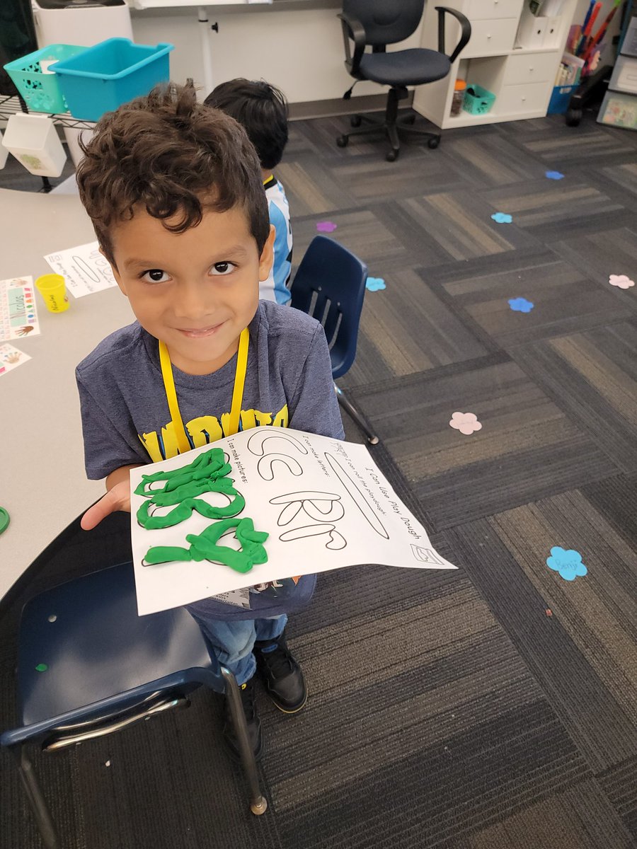 Kim Sanders tweet media