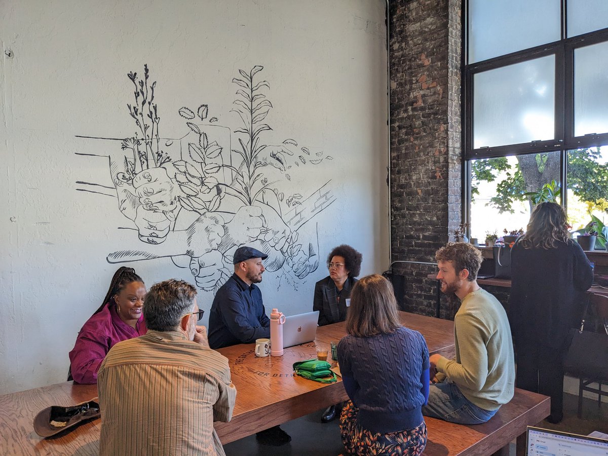 iamchelsb's tweet photo. @media_outlier is at The Gathering Coffee Co. this morning until 10:30 am.  If you're in the area stop by and chat with the team:) https://t.co/brjqZKARMD