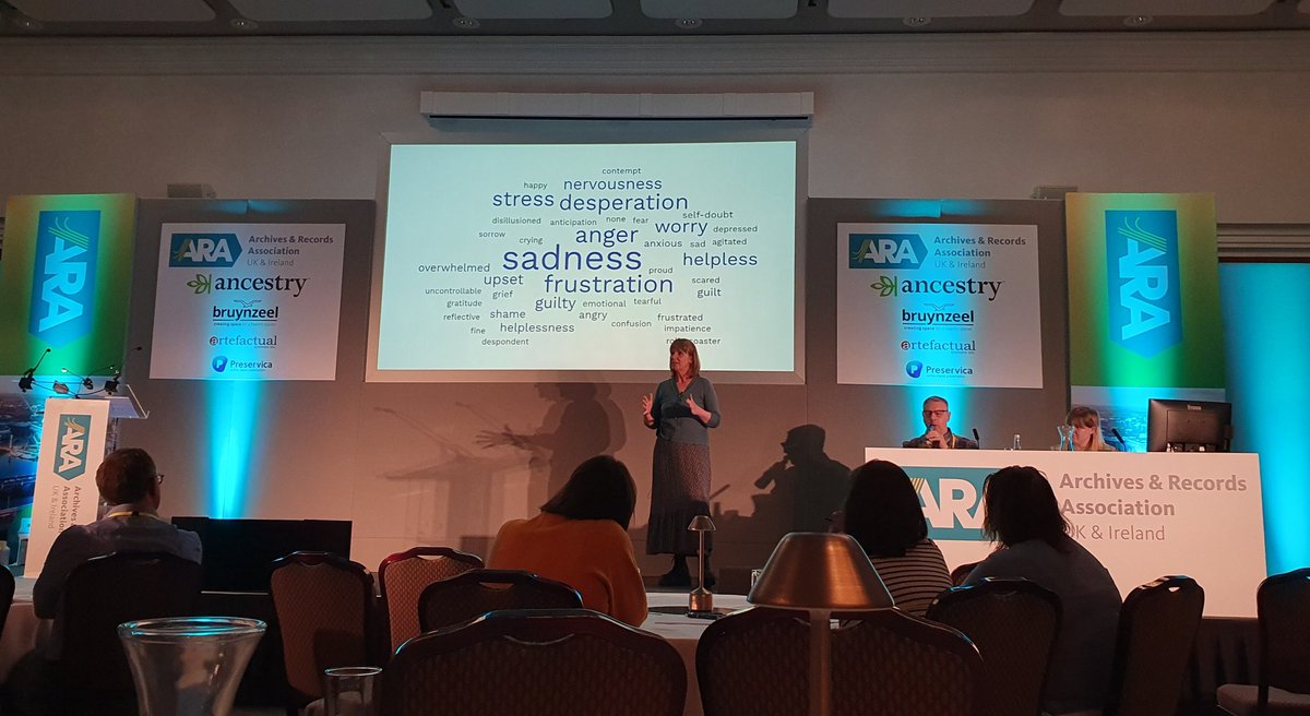 Amy Adams tweet media