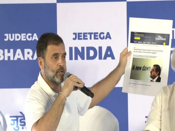 ani_digital's tweet photo. “Why PM is not forcing investigation, why is he quiet,”: Rahul Gandhi seeks JPC probe into allegations against Adani group
Read @ANI Story | https://t.co/TYCnsSaVUw
#RahulGandhi #AdaniGroup #JPCProbe https://t.co/RRjtybHRaI