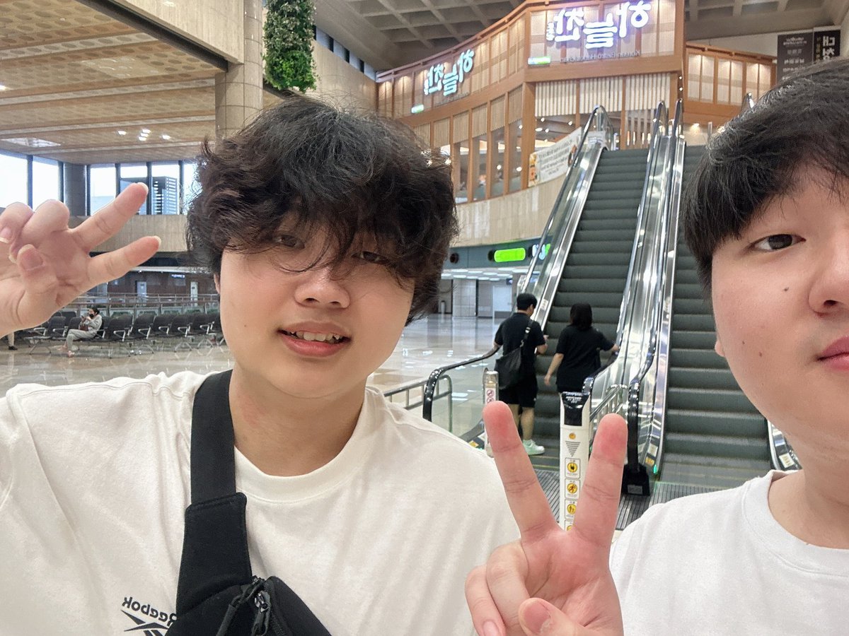 Nice to meet you <a href="/HyunminVAL/">KRX HYUNMIN</a> !

We are very happy to represent him :)

#Shadowcorp #HYUNMIN #Valorant