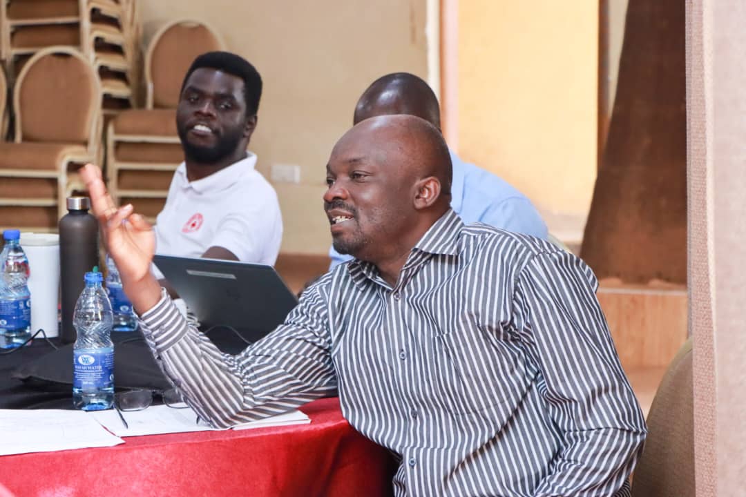 UgandaRedCross's tweet photo. Staff participating in the Safer Access Framework Training at Grand Global Hotel, in Kampala.

With support from the @ICRCUganda 

@JoelKitutu @pokot17 @NuwamanyaAbel @Oklwanga 

#SaferAccessFramework
#NationalSocietyDevelopment https://t.co/5sX6R9wr2a