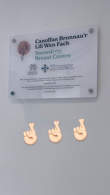 🤞🏻💫 #breastcancer https://t.co/K5wjCs7siC<a href="/tag/breastcancer"class="tags">#breastcancer</a>