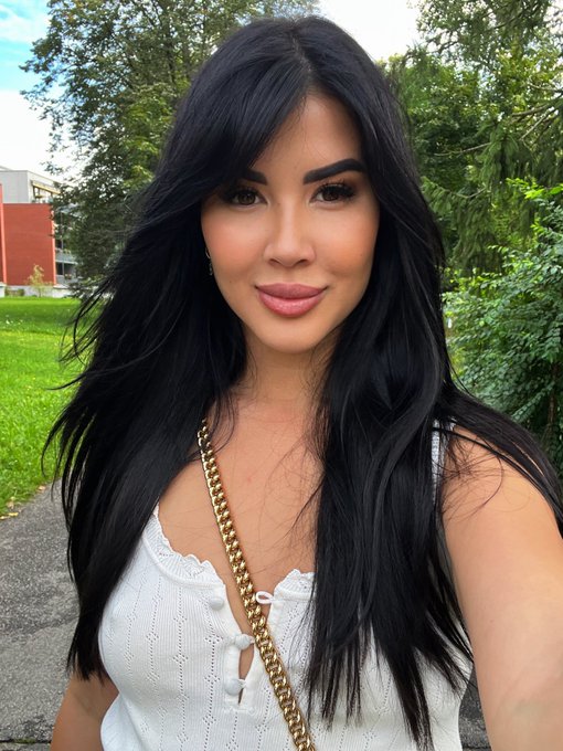 Hello 🙈 how are you? :) https://t.co/TRoBVhoYsk<a href="/tag/ladydee"class="tags"><span>#ladydee</span></a>