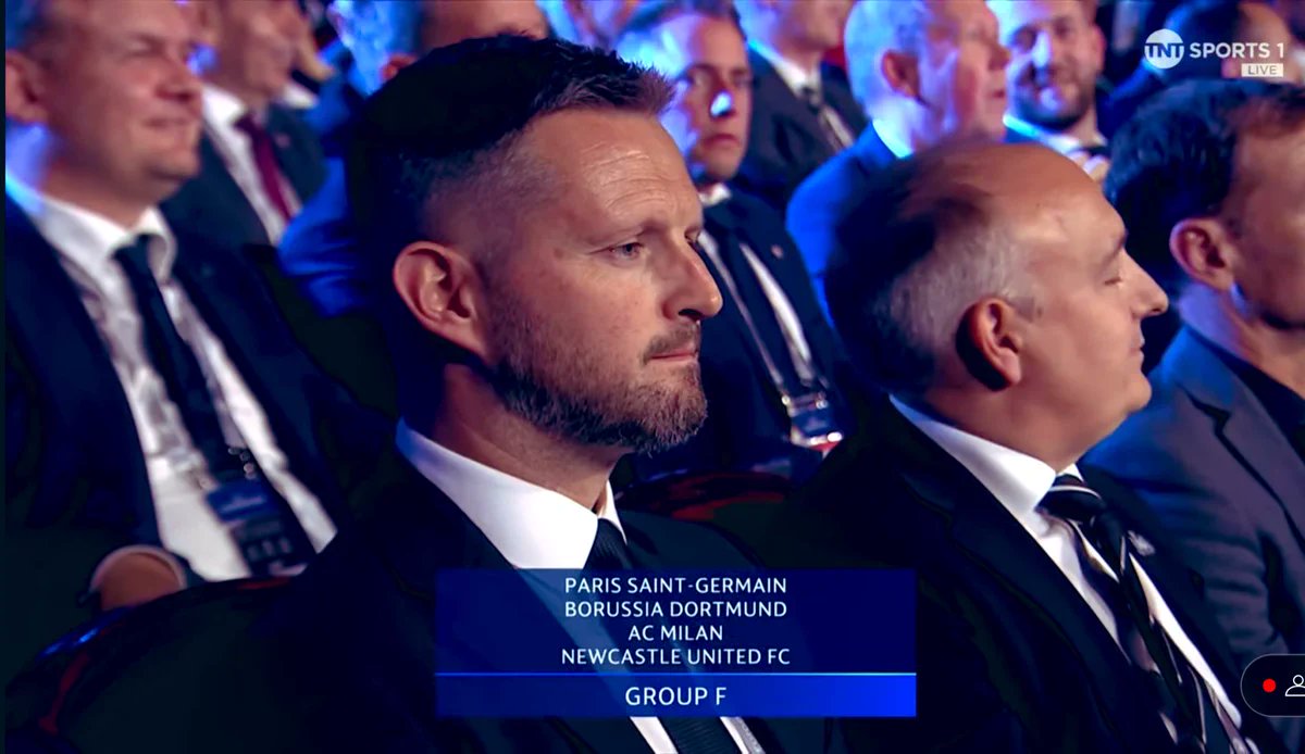 TrollFootball's tweet image. The face of a man who knows it's over before it even started.