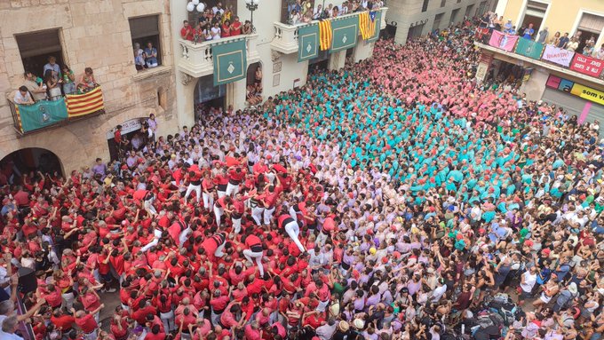 Revista Castells (@revistacastells) on Twitter photo El segon Sant Fèlix més curt des del 2015.
▶️ Els tempos de la diada.
✍️<a href="/ManelCarbonell/">Manel Carbonell</a>
👉revistacastells.cat/2023/08/deu-ca…
#castells #castellers El segon Sant Fèlix més curt des del 2015.
▶️ Els tempos de la diada.
✍️<a href="/ManelCarbonell/">Manel Carbonell</a>
👉revistacastells.cat/2023/08/deu-ca…
#castells #castellers