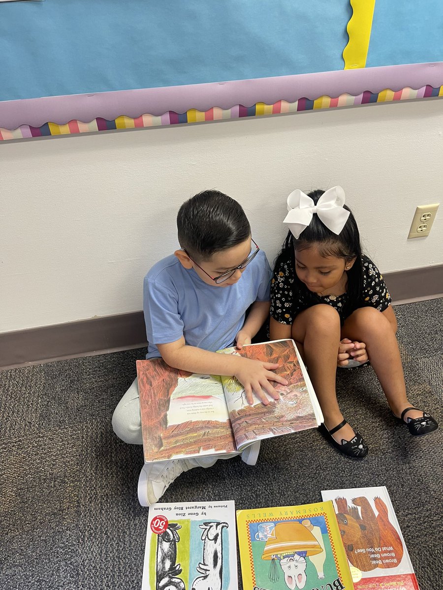 Our Kindergarten Mustangs are loving reading with their partners! #fbebestschoolever <a href="/rlangston731/">Rachel Langston</a> <a href="/ArtLinscomb/">Mrs.Linscomb FBE AP</a>