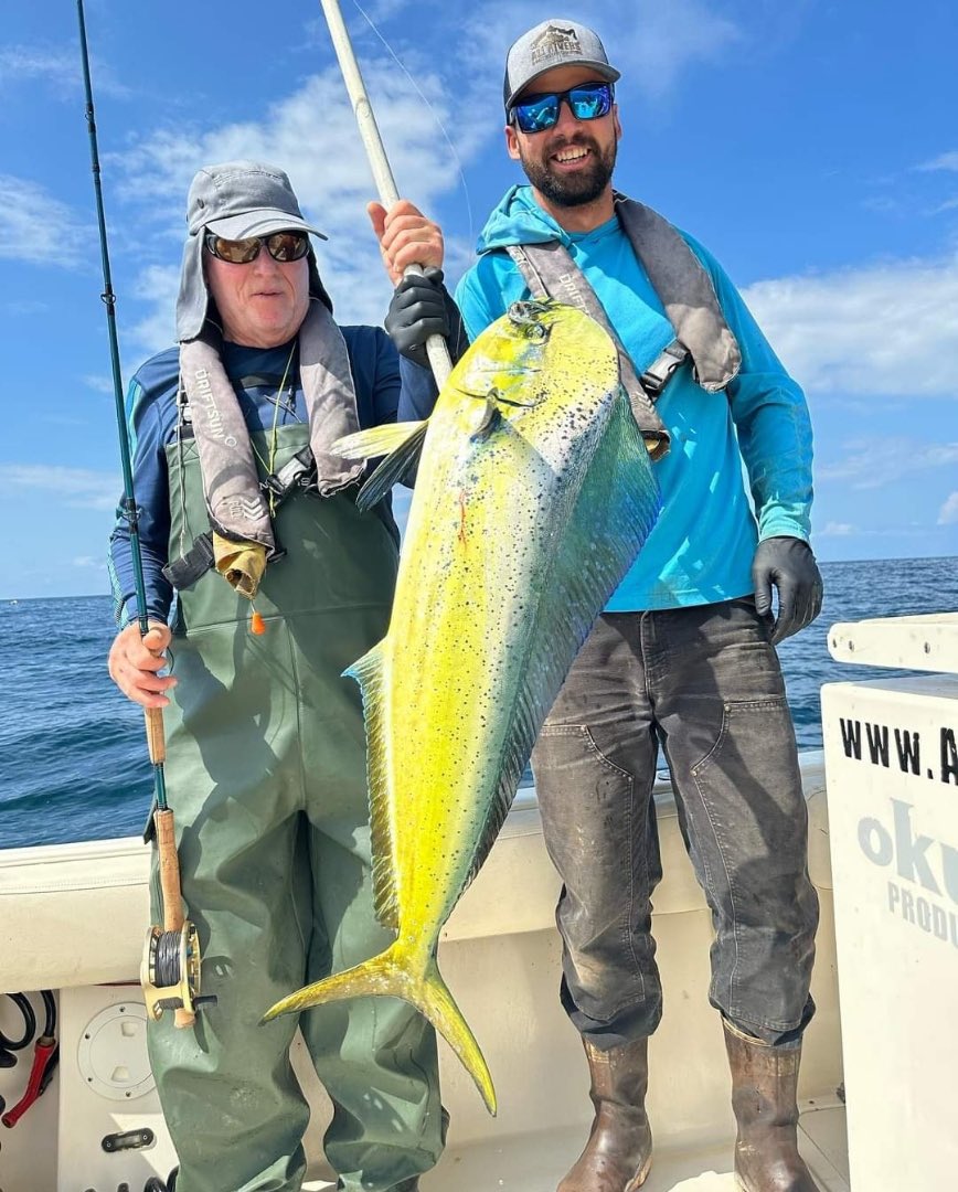 WetflyFish's tweet photo. Not something you see off WA state everyday, on the fly rod none the less! 

https://t.co/QNQCSfqzlY https://t.co/8XA6kbtXm9
