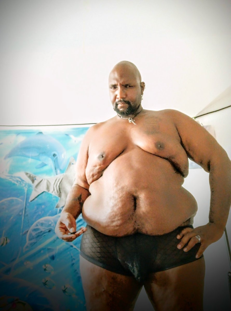 TRUSDR09's tweet photo. You #cucks &amp; #sissies should be worshipping my body and #BBC  so be good servants of the #BNWO   worship your #FatBLKKing  click the link in the bio and comments and enjoy your #fatfetish  #fatblackman #fatbbc #fatboy  #Fatmenaresexy #sissymaker #onlyfanspromo https://t.co/Uvs0T51PF9