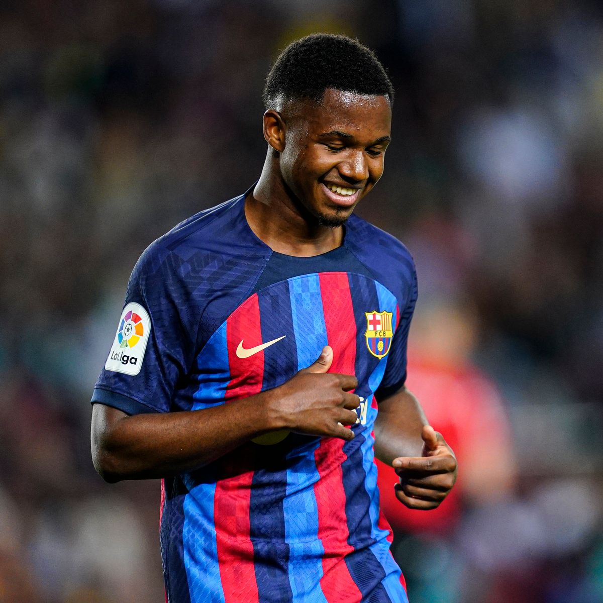 florymap's tweet photo. Mshambuliaji wa Barcelona Ansu Fati yuko mbioni kujiunga na timu ya Brighton and Have Albion ya nchini Uingereza. https://t.co/FmgQDo8Mwl