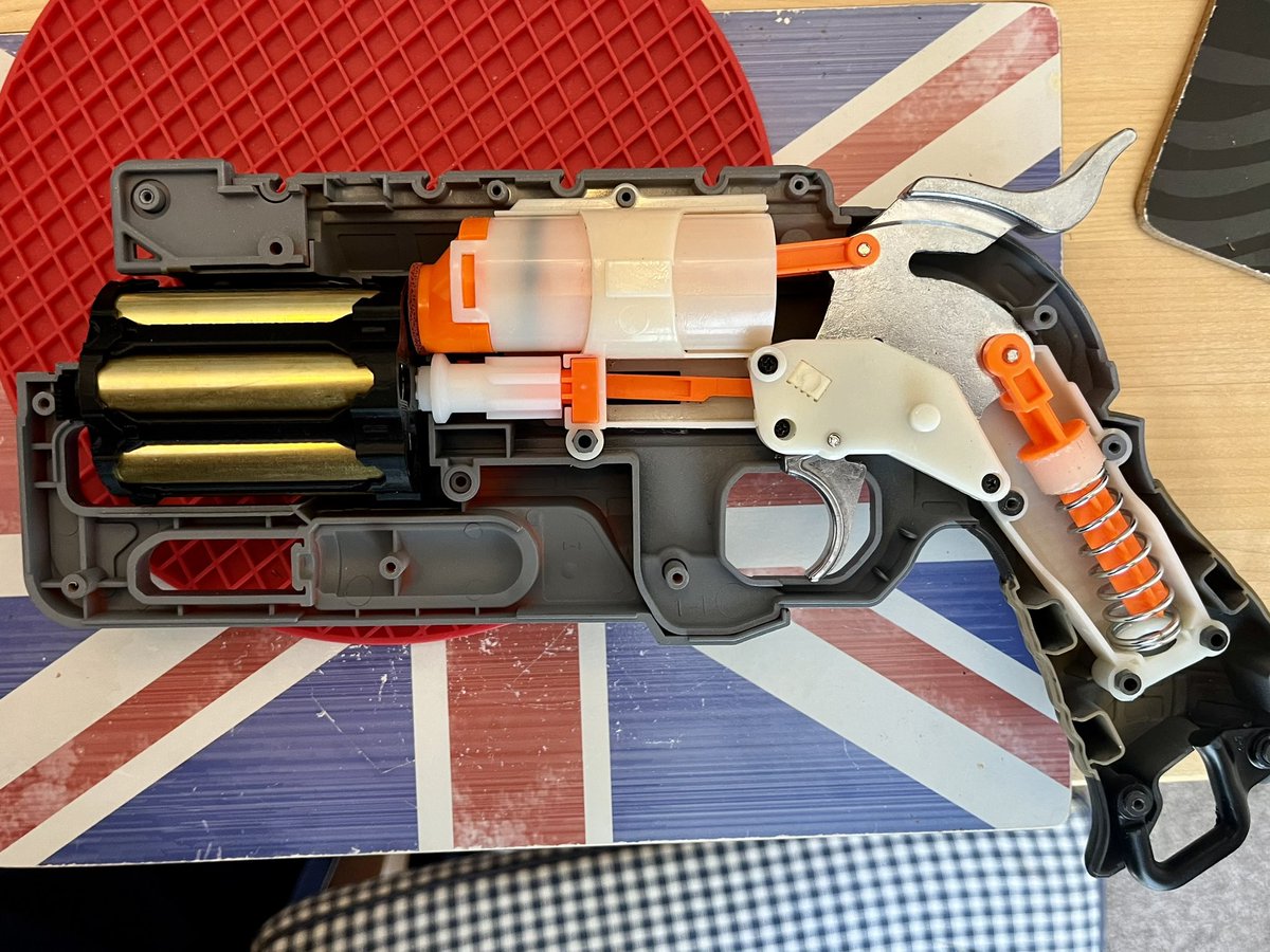 TabledPodcast's tweet photo. Not been able to do much hobby after an injury but decided to ease back in by doing a paint job on a nerf blaster I use whilst teaching. Spiralled into changing the internals to add a brass cylinder, stronger spring, pre compression spacer &amp; padded plunger. Think I’m hooked now! https://t.co/OhL1fFiF8c