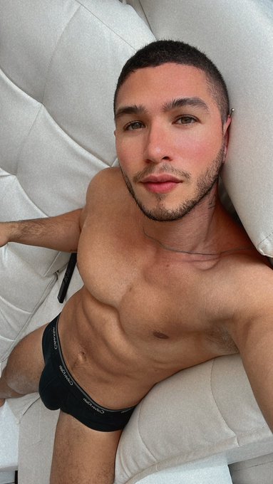 bom dia https://t.co/tCafte5hVL