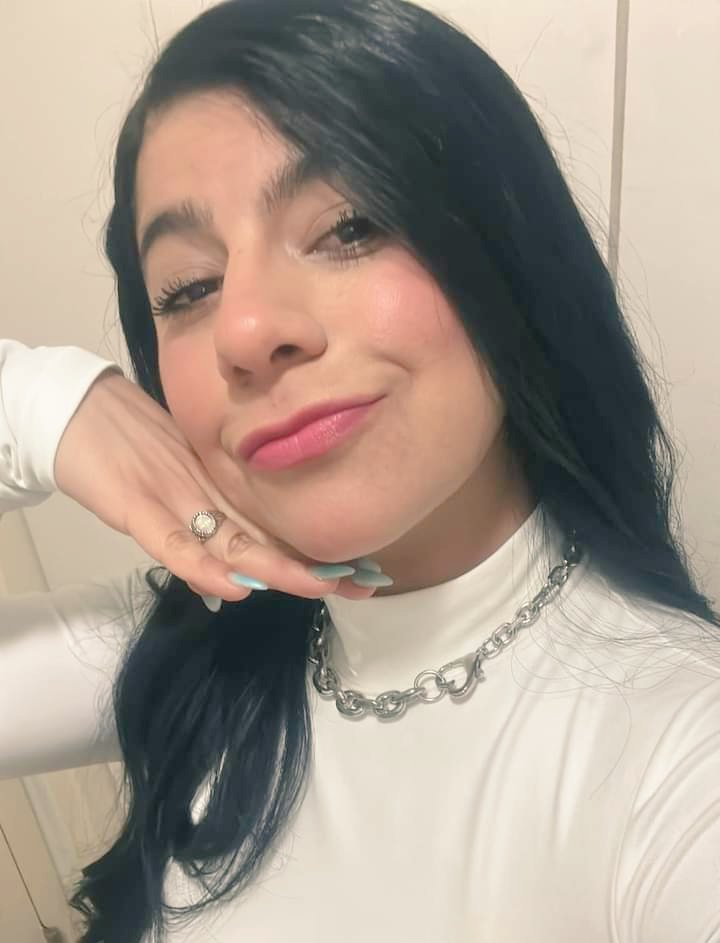LunaBlueErotic's tweet photo. Hoy, Amanecí.....jhaaaa
🤣🤣🤣🤣🤣🤣
Cómo,Santa Rita 💐🦋🍎...
Con la mirada Coqueta y la risa rica

Feliz Jueves  *X* twetteros  
🫶🌍✌️...

Besos AMI Amorsho😘
@SparkySierra https://t.co/iex0nMRs3D
