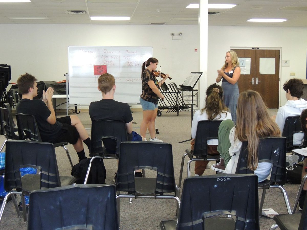 Professor Brittany MacWilliams, director of Leadership &amp; Performance for Strings (LaPS) conducted a Master Class for CAPAA students. LaPS provides unique opportunities for string players to develop their musical skills while growing as leaders &amp; performers. #ignitepassion