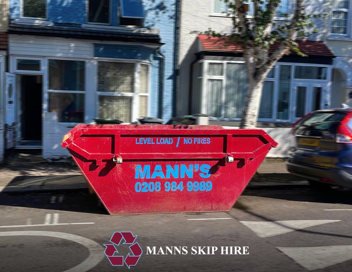 Are you in need of a trusted, customer-focused, and reliable skip hire company? Look no further! We are here to assist you. 0208 984 9989. Visit mannswaste.co.uk for more information. 
.
.
.
.
.
#skip #skips #skiphire #skiphireeastlondon #skiphireessex