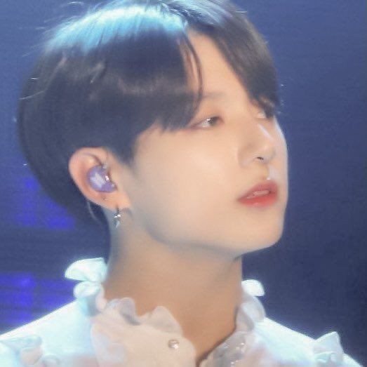 HAPPY JUNGKOOK DAY 
#정구기생일_폼미쳐따이
#어뚜캐눈치를못채_정구기생일ㅊㅋ
#먼데이튜스데이_정구기벌스데이ㅊㅋ
#세븐데이즈어윜_정국이생일ㅊㅋ
#HBD_정구가_더_위로가자