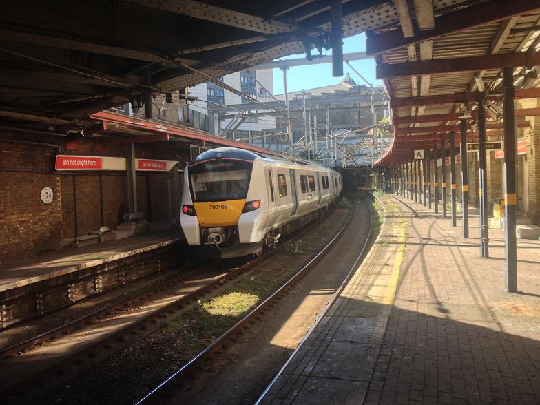 13milepost's tweet photo. 📢 "  The  next  station  is  ....  errr  No  longer  exists" ,  move  along  nothing  to  see  here    -  Downstairs  and  the  new  look  upstairs  at  former  you  know  where  #ThamesLink   🦺 #PentonvilleRoad   #TrackTeam 🚧 #AssetInspection 🧐 https://t.co/r6fosyQOcF