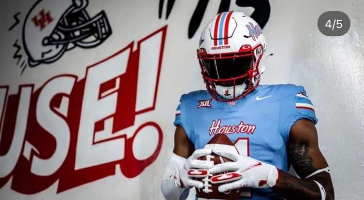 dagreatmorpheus's tweet photo. @UHCougarFB we need these to be available for purchase ASAP please! 🔥 #CoogsNation https://t.co/SaMPbba8rg