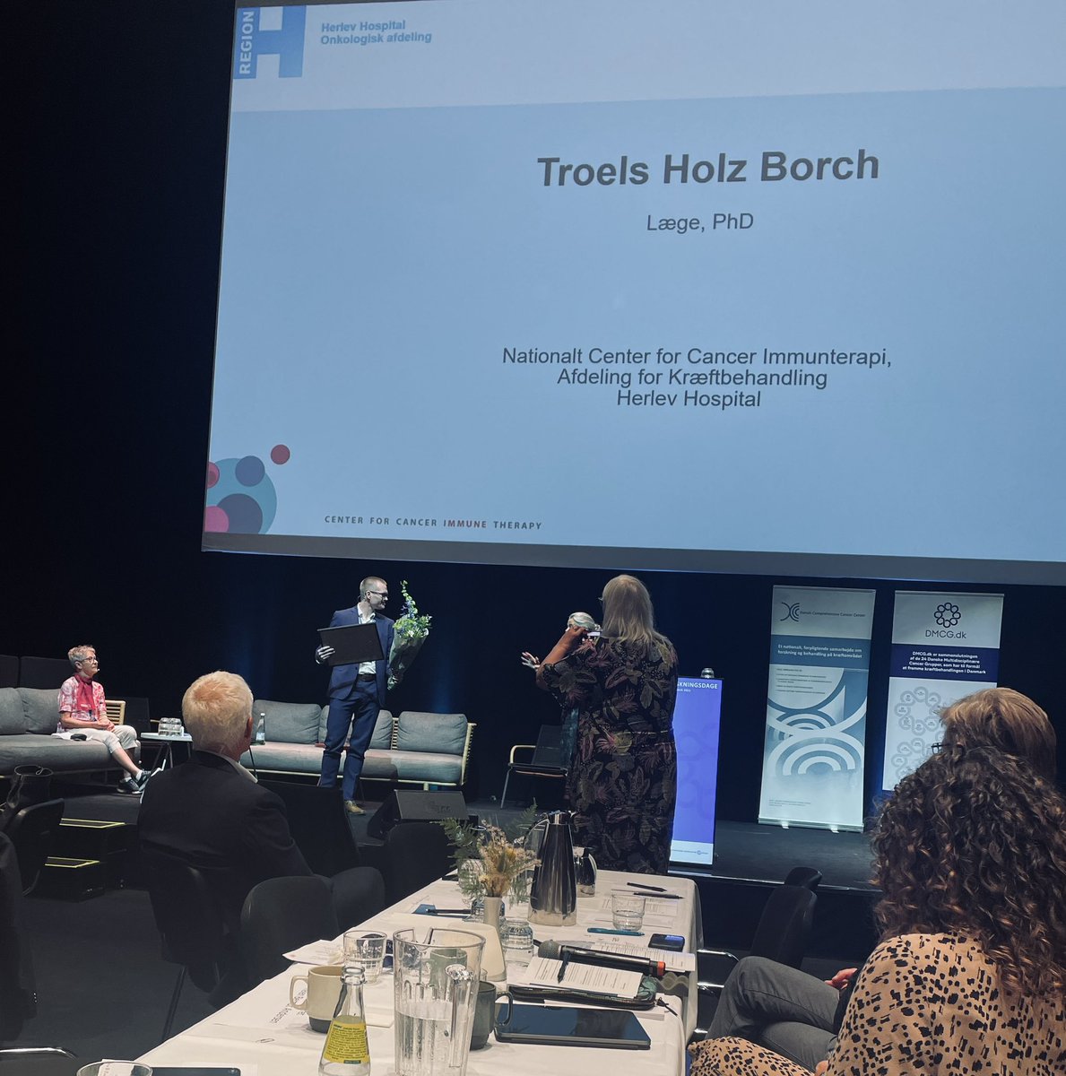 FYOncologist's tweet photo. KÆMPE STORT tillykke med @cancer_dk #juniorforskerpris 2023 ⭐️ til Troels Holz Borch fra @CCITdk ⭐️ SÅ flot og velfortjent!! 🥳🥳 #DKD2023 https://t.co/uR8ZV2VQ4Y