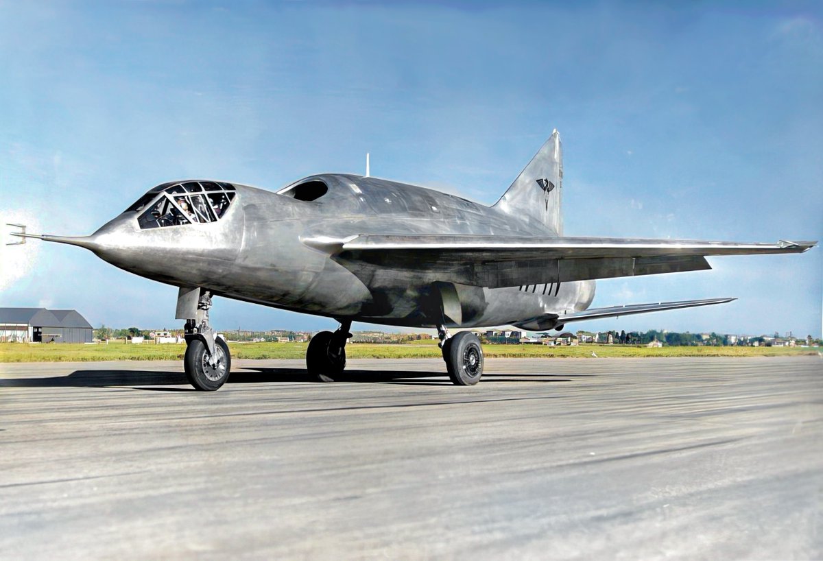 Atellani's tweet photo. French SNCASE SE.2410 Grognard I. Single-seat ground attack aircraft from the late 40s.

#Aviation #aviationlovers #aircraft #prototype #SNCASE #French #Grognard https://t.co/scoVQlyKvB