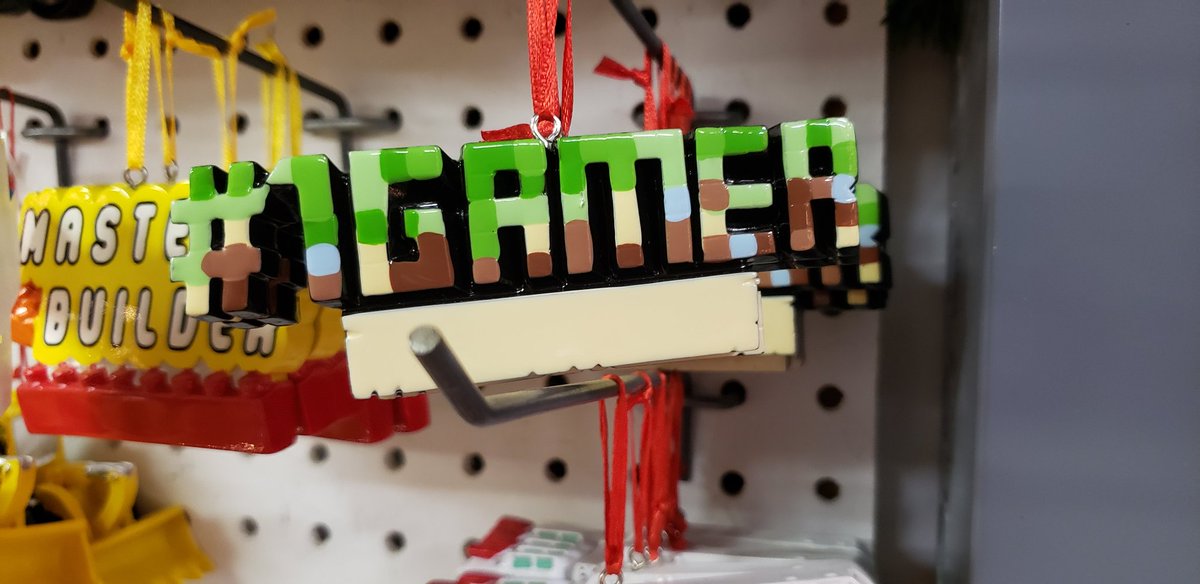 BobbyGinto's tweet photo. Found a Christmas Ornament that really speaks to me https://t.co/Fs7KxlA4q0
