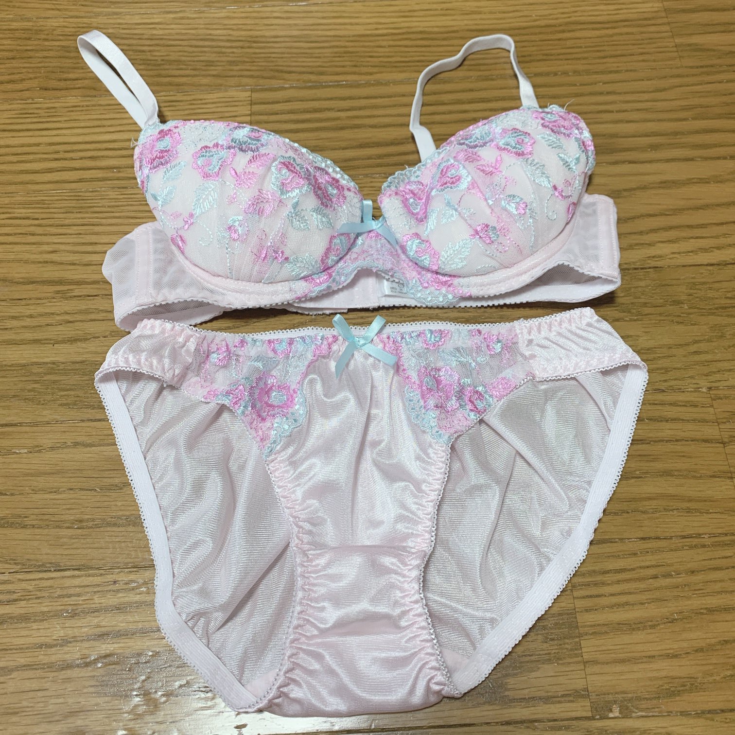 昭和　女子高生　下着 昭和ティーンズ誌 初めてのブラジャー入門 パンティ下着 女子高生バトン部 売れ筋 ブルマー保存会 検索(小学六年生)