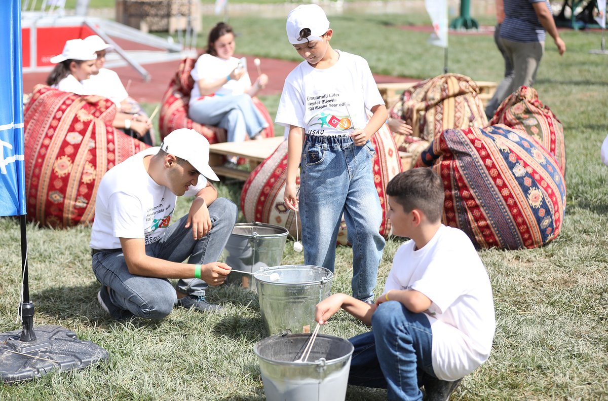 uif_az's tweet photo. Laçın Yay düşərgəsi unudulmaz anlarla yadda qaldı

#Azərbaycan #HeydərƏliyev #HeydərƏliyev100 #ÜmummilliLider #UluÖndər #MədəniyyətNazirliyi #HeydərƏliyevMərkəzi #BP #Bakı #UİF #1İncəsənətFestivalı #mədəniyyət #incəsənət #incənəsətfestivalı #festival #uifaz #medeniyyet https://t.co/aQs7PopboE