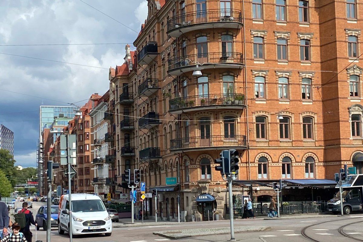 LSUVetMed's tweet image. We search the world to find the very best veterinarians &amp;amp; educators for our clients and students in Louisiana. Our team is in Gothenburg, Sweden for the European Veterinary Dermatology Congress 2023 #EDVC. #LSUVetMed is growing! We invite you to join us! lsu.edu/vetmed/jobs/in…