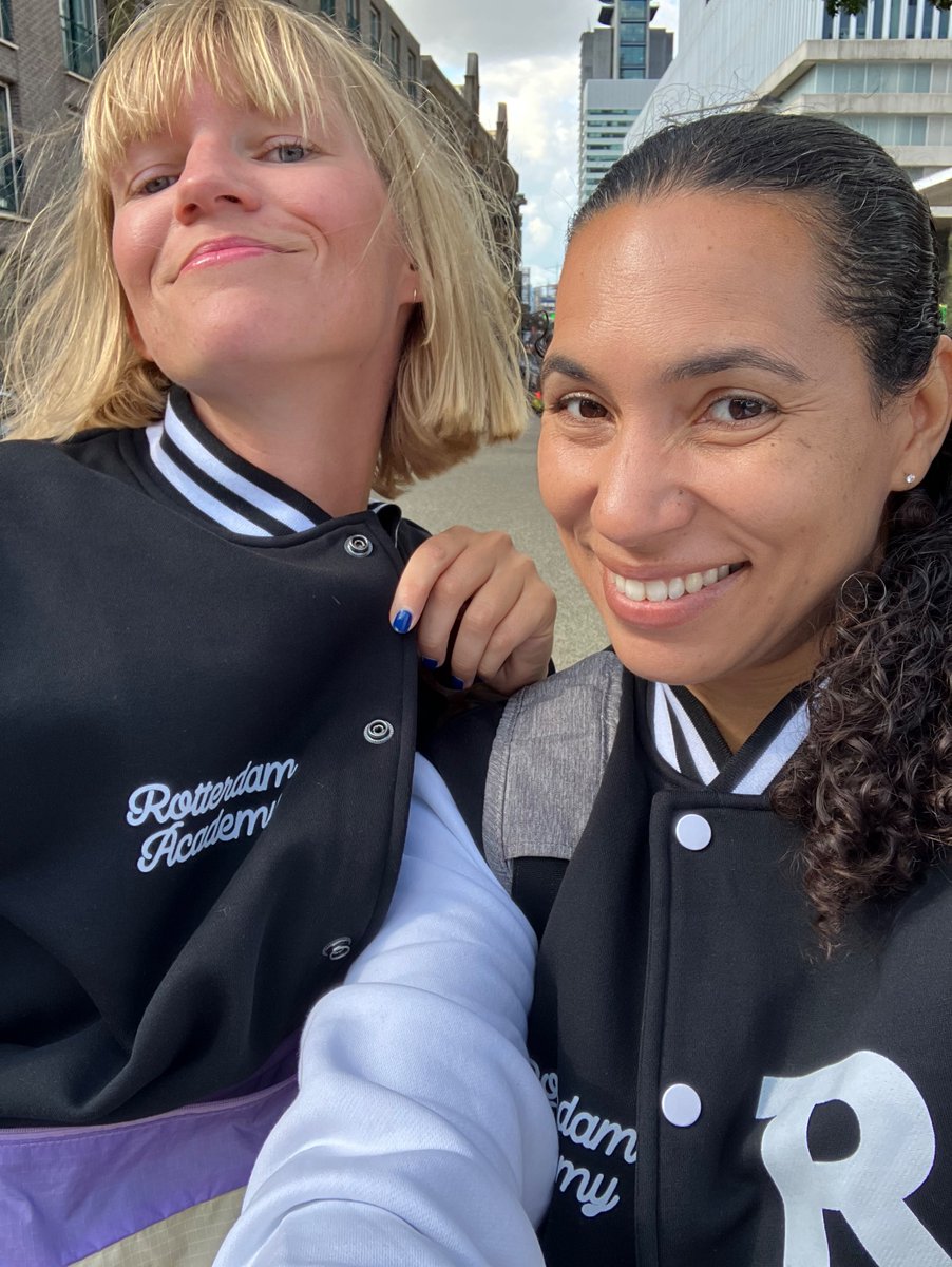 We are <a href="/RdamAcademy/">Rotterdam Academy</a> #Associatedegree