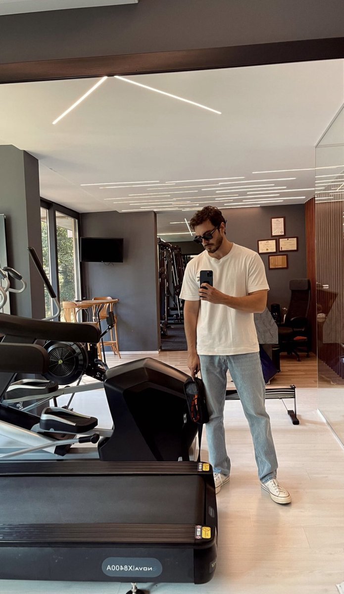 IsmailSasmazBR's tweet photo. 📷| #IsmailEgeŞaşmaz via Instagram Stories https://t.co/sPb9Auz5CJ