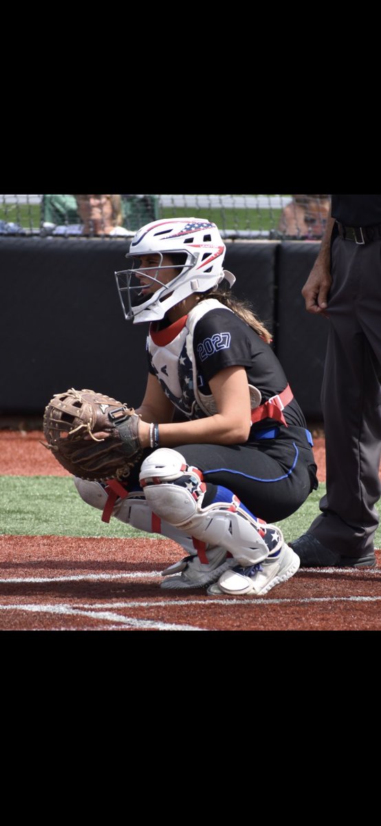 We did it agian🙌 first tourney in 16u and we won. So proud of everybody!! I had a in the park grand slam and got to catch for a few innings!