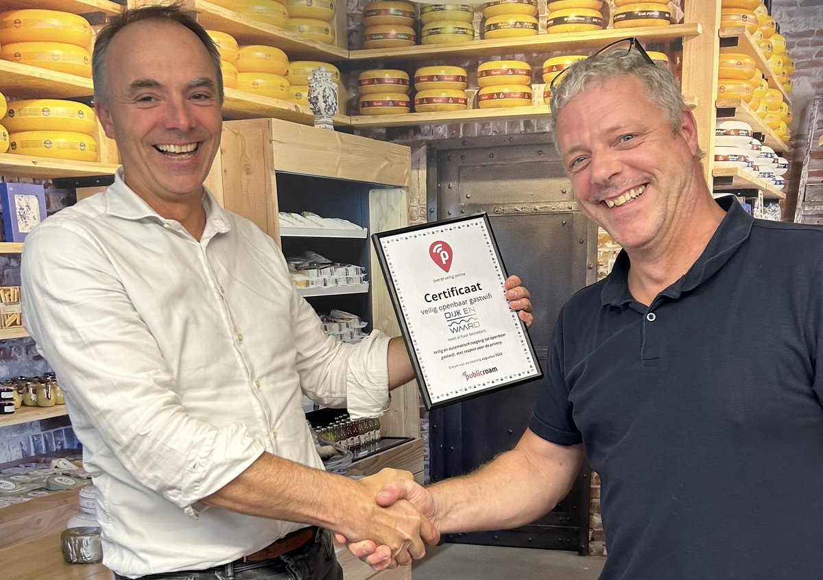 De gemeente #dijkenwaard is aangesloten op <a href="/publicroam/">publicroam</a> 👍👍👍