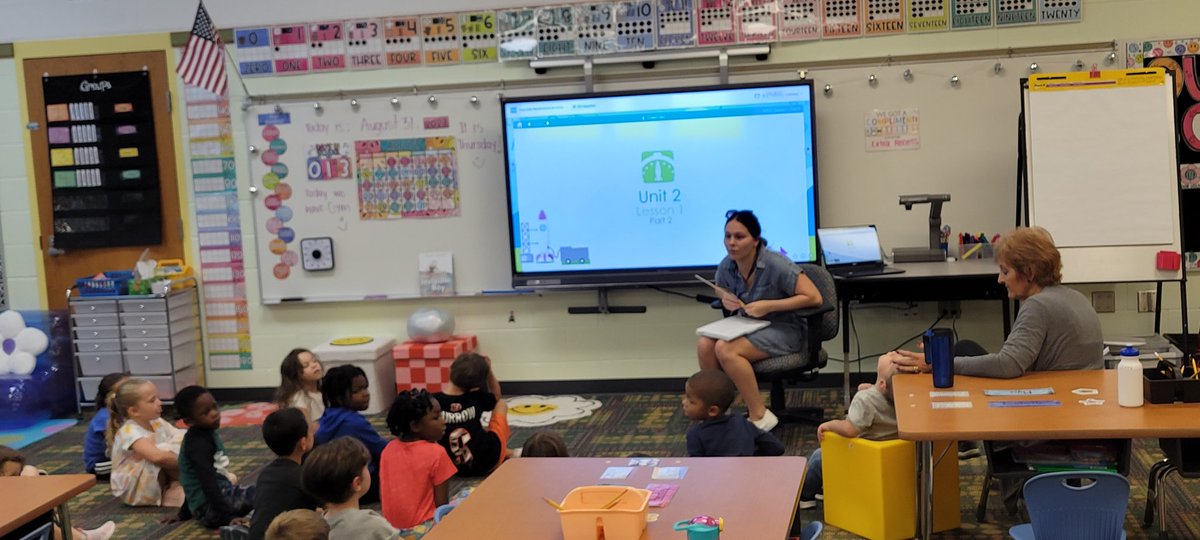 Brittany Galbreath (@bgalbreath_hcsd) on Twitter photo These kinders are going Really Great Things in phonics today! Peeling sounds and guessing what's in the mystery bag kept them engaged and having fun! <a href="/ReallyGreatRead/">Really Great Reading</a>
#BigBlueontheMove
#BeBrookwood These kinders are going Really Great Things in phonics today! Peeling sounds and guessing what's in the mystery bag kept them engaged and having fun! <a href="/ReallyGreatRead/">Really Great Reading</a>
#BigBlueontheMove
#BeBrookwood