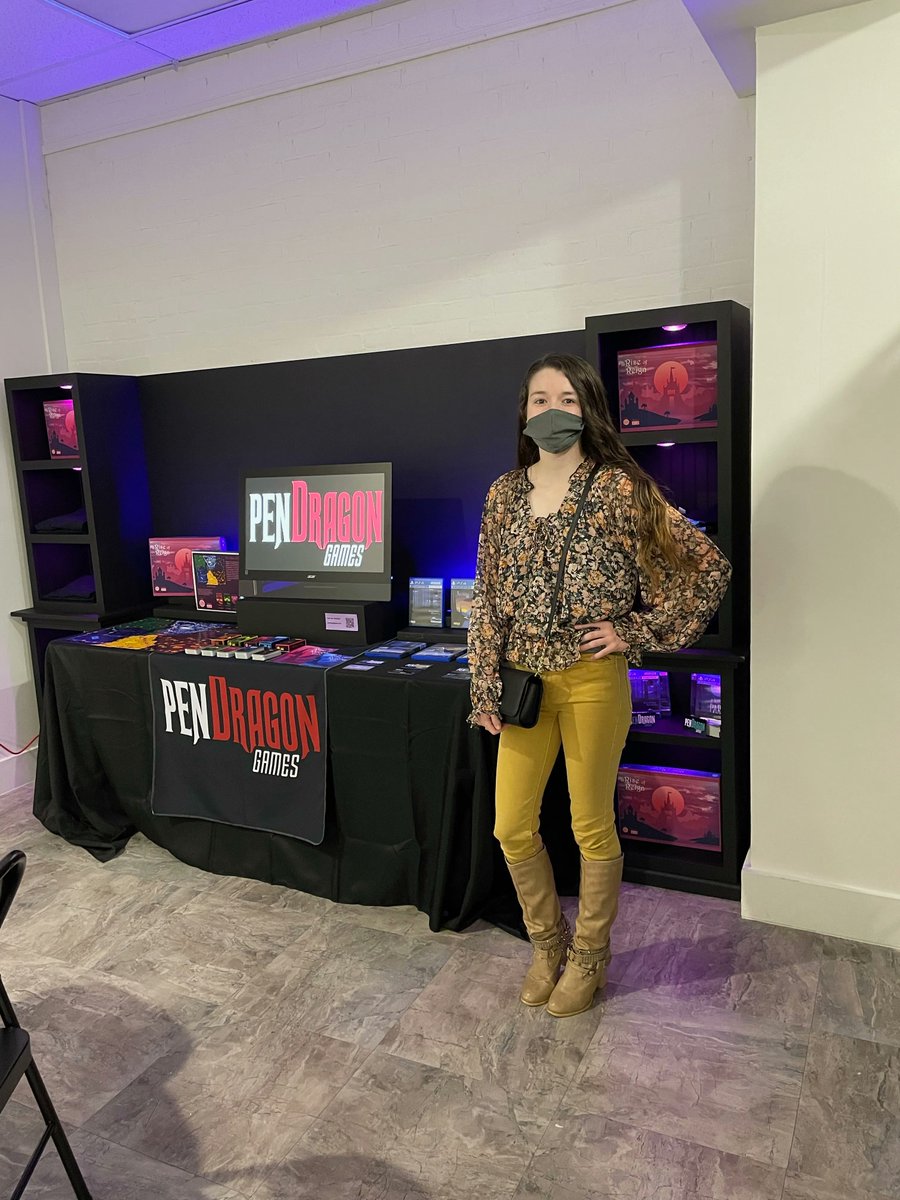 PenDragon_Games's tweet photo. 🎨 As a creator and entrepreneur, I pour my heart and soul into every aspect of "Rise of Reign." It's a labor of love that reflects my artistic vision and passion. But here's the truth: with visibility comes vulnerability. "Creativity takes courage." - Henri Matisse https://t.co/Ggtmj77sUa
