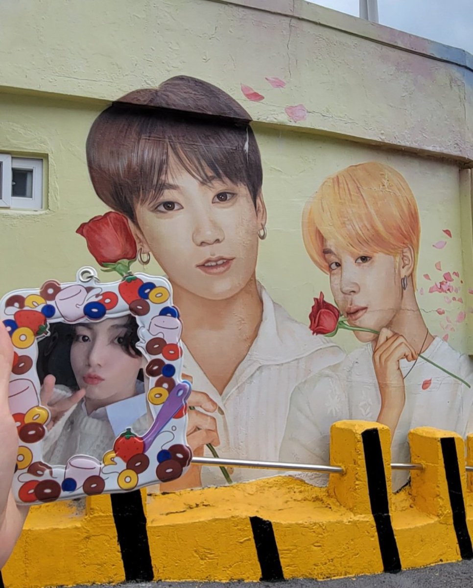 jk_shiii's tweet photo. 우리 만내 정국씨 생일 축하해요 🎉 

生まれてきてくれてありがとう。
アイドルになってくれて
本当にありがとう😭✨

誕生日前夜祭で釜山行ってきました。

#jungkookday #정국  #JK #JungkookBirthday #JKDAY
#정국생일ㅊㅋ https://t.co/w96CTrvcNE