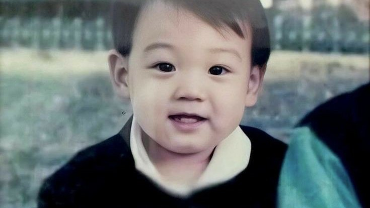 Jungkook está completando 26 anos hoje.

Cantor, dançarino, compositor e produtor, o caçula do BTS começou sua carreira aos 15 anos e hoje é um dos nomes mais importantes da história do K-Pop. #HappyBirthdayJungkook