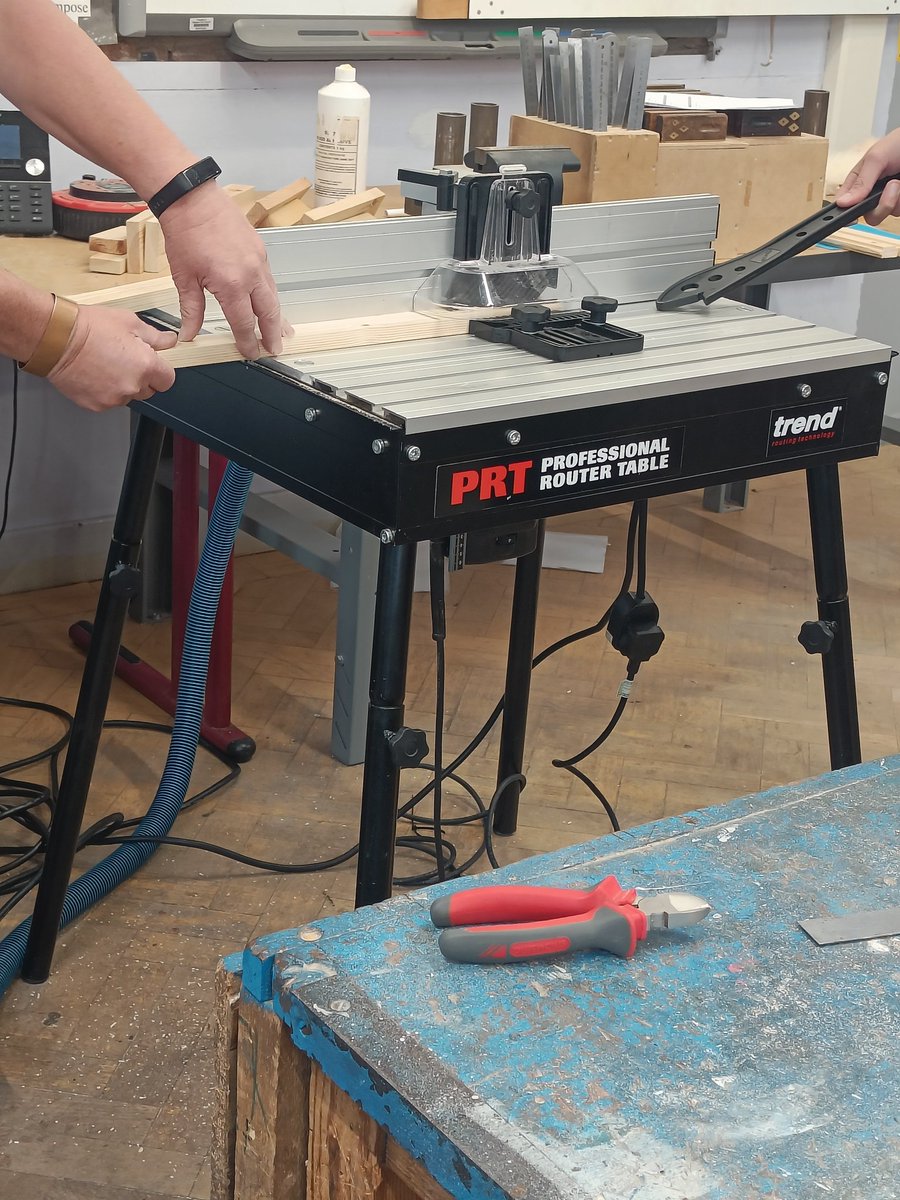 Thank you <a href="/TSS_Technicians/">Technician Support Service</a> for  visiting the school to provide training to our team on this impressive piece of equipment.

We look forward to seeing how we can enhance our projects 😁

#ASPIRE #Safety <a href="/HillparkSec/">Hillpark Secondary</a>
@Doug_GCC