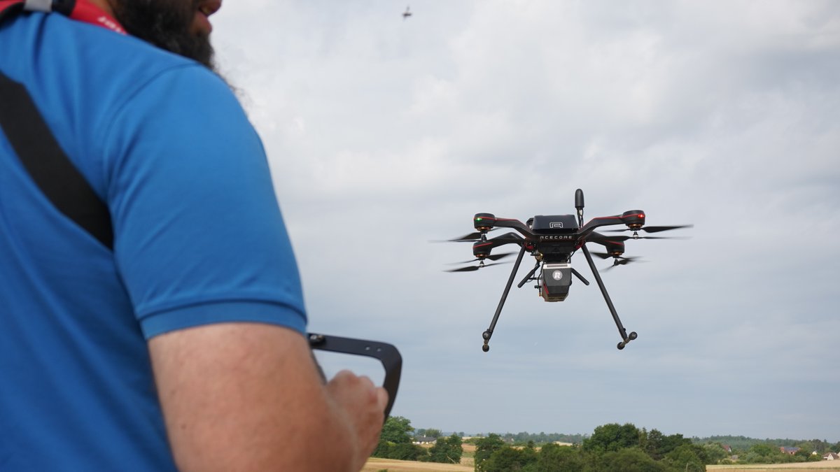 RIEGL's tweet image. The #RIEGL #UAV development fleet has been expanded by additional multicopter platforms from the Dutch manufacturer @acecoretech. A NOA and a ZOE (X8), have been reinforcing the #RIEGL #UAV fleet in Horn, Austria.

Read the full article: loom.ly/gi179DQ